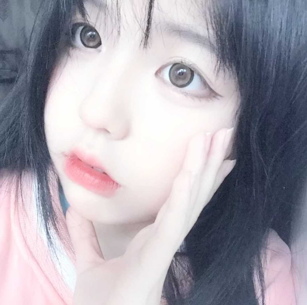 真人纯欲女生头像