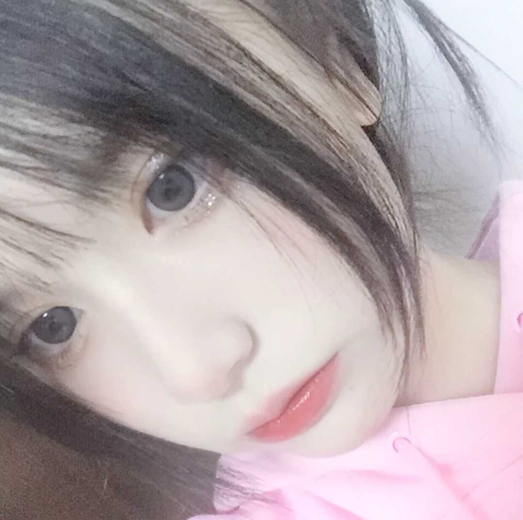 真人纯欲女生头像