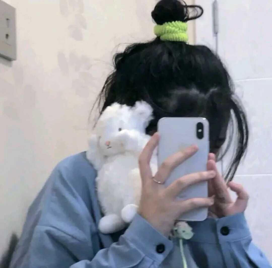 蓝色系女生头像