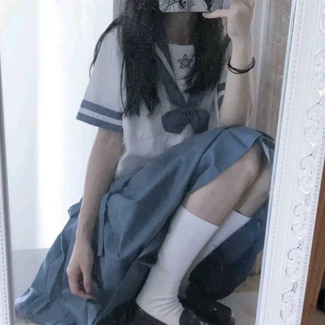 蓝色系女生头像