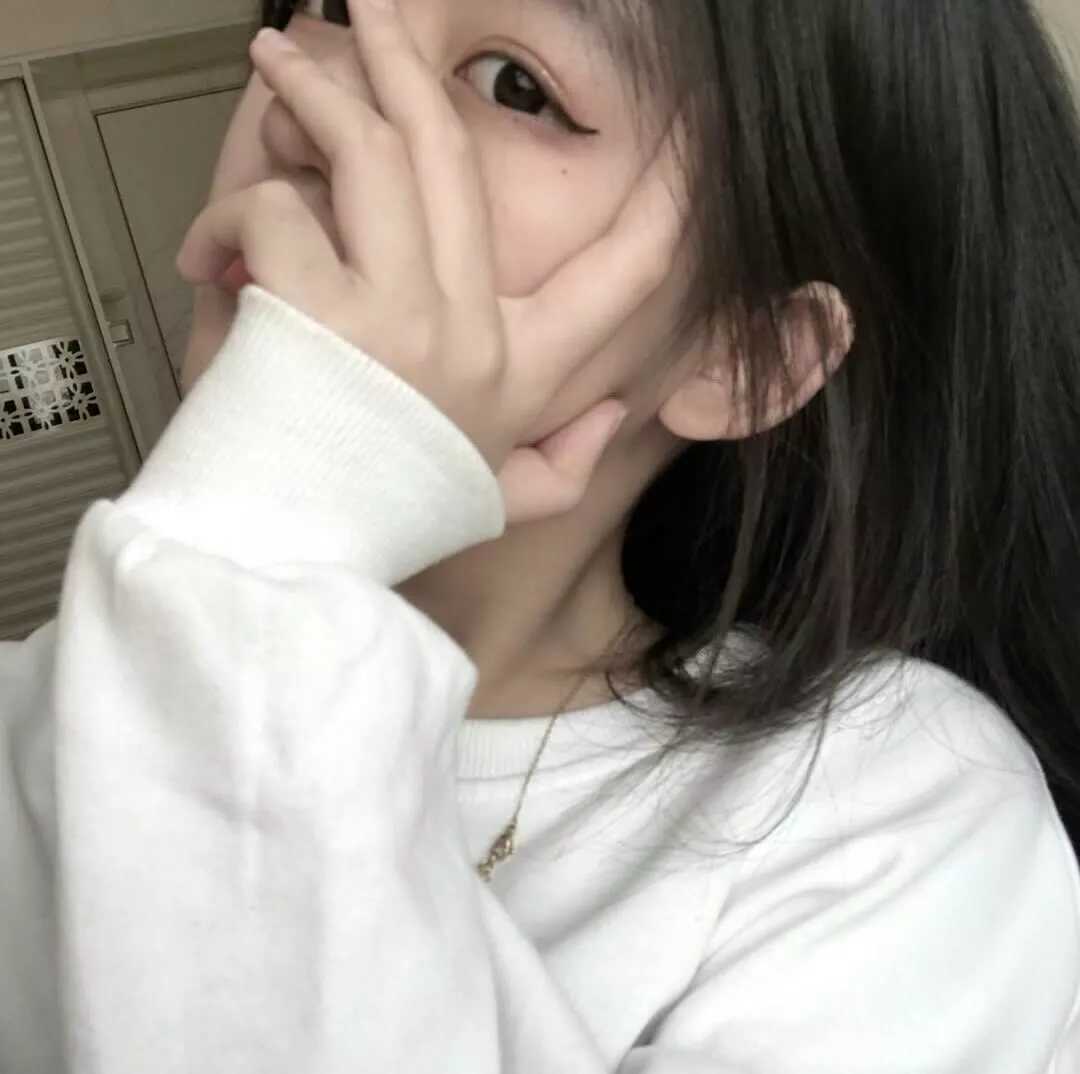 冷色调头像女ins风