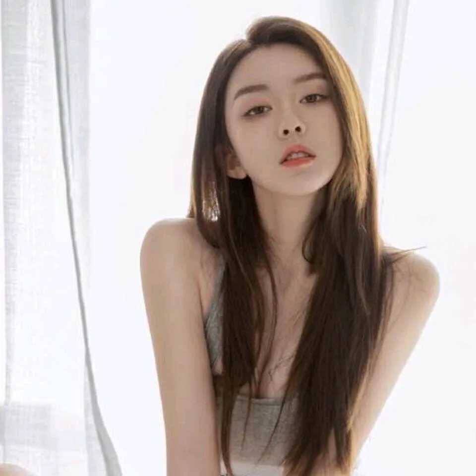 仙气飘飘的御姐头像