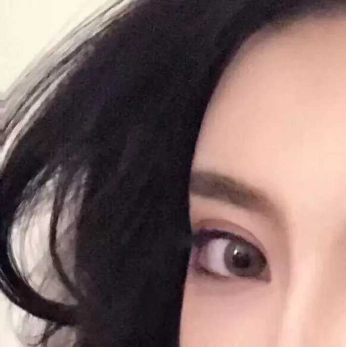 个性动漫攻气十足女生头像