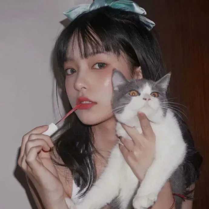 qq唯美头像女生侧面