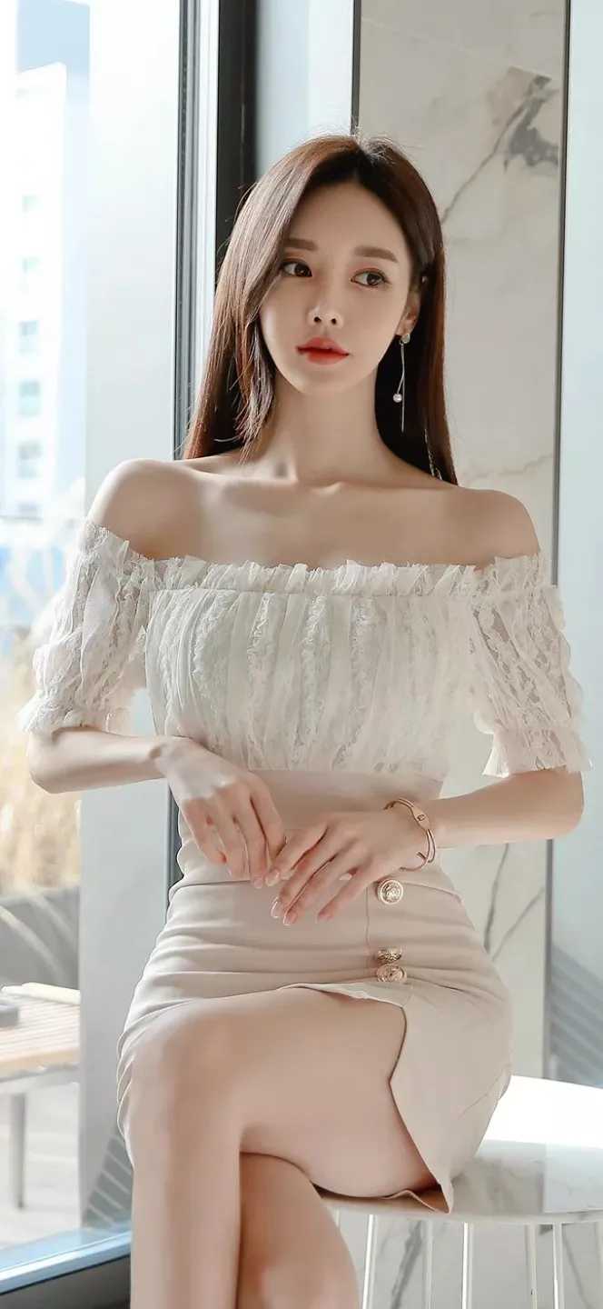 动漫女头可爱简约