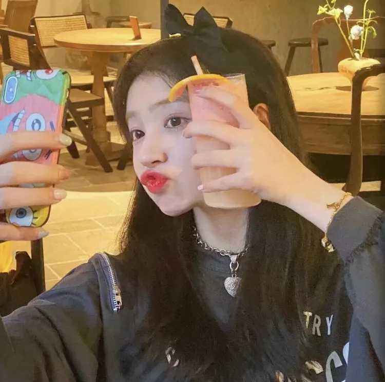 真人女生网图头像