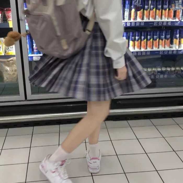 水手服女生头像大全