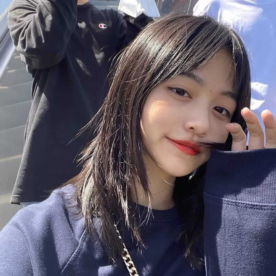 抖音全屏女生头像
