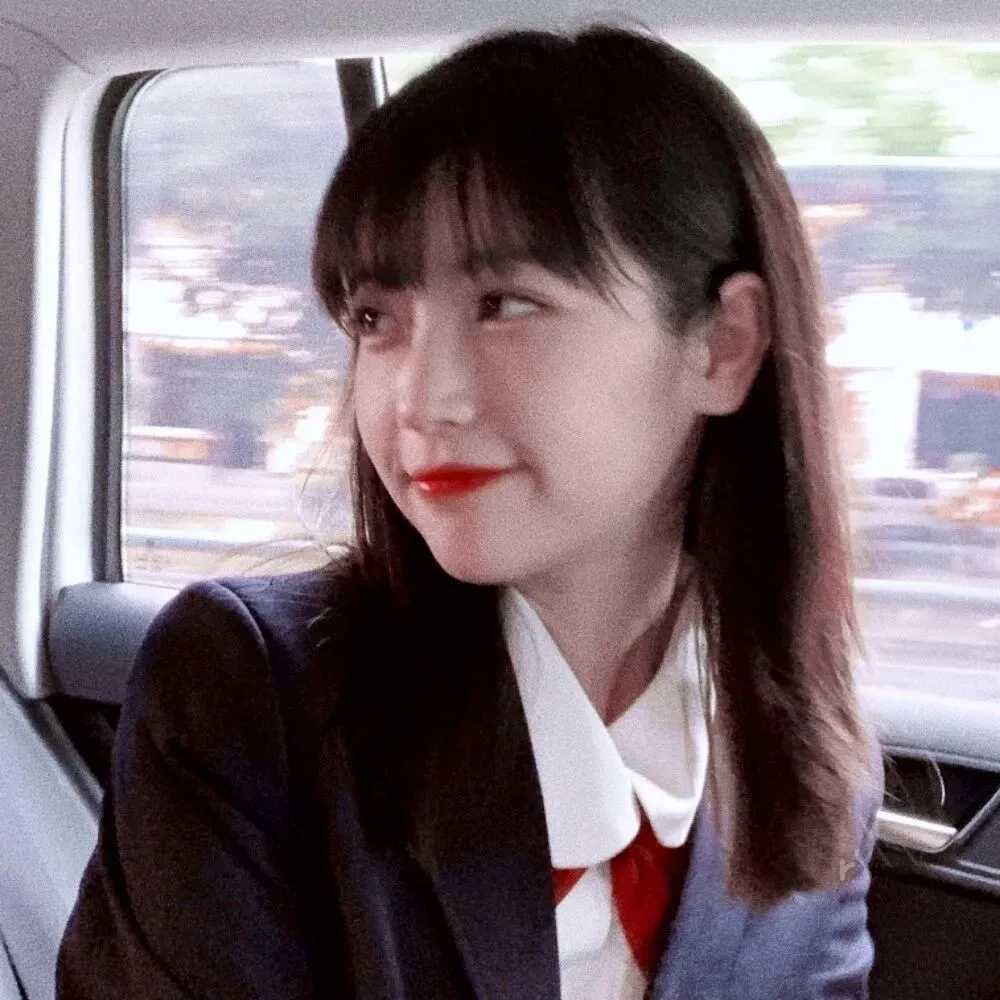 乖巧可爱的女生头像