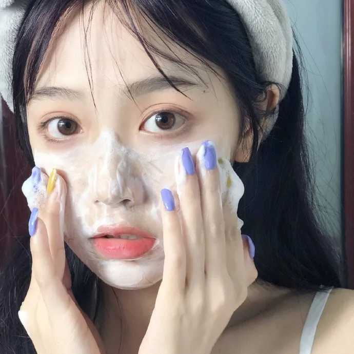 头像女生简单气质高清