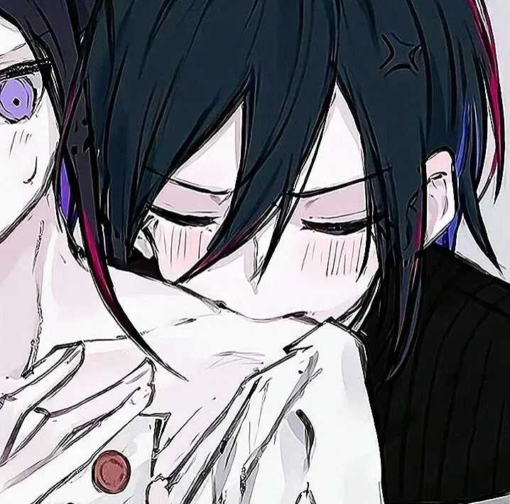 qq头像情侣伤感动漫头像