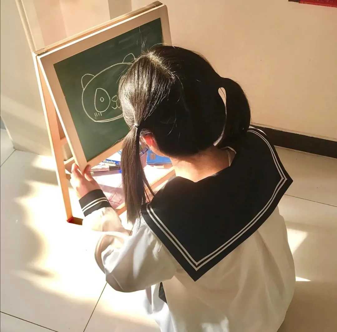 qq头像女生 一组九张小清新头像