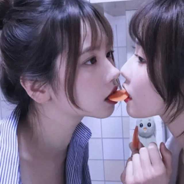 闺蜜头像 百合情侣头像