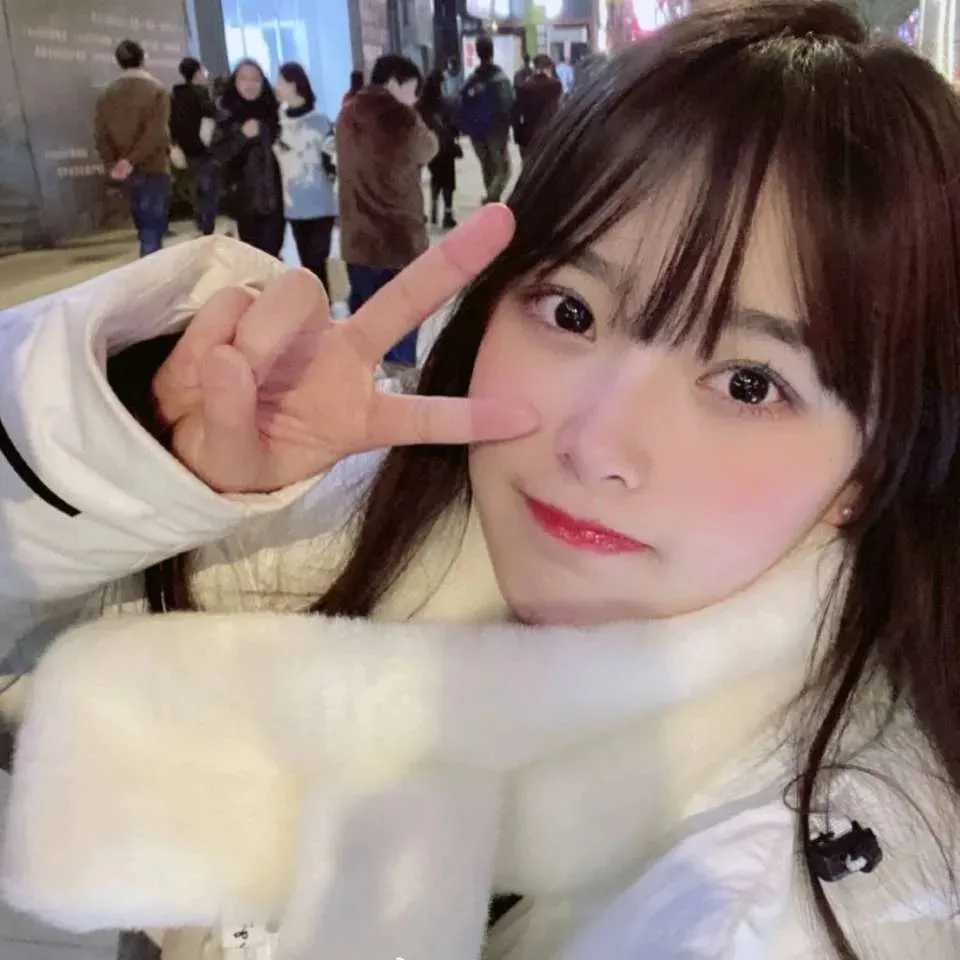 微信人物头像女生可爱