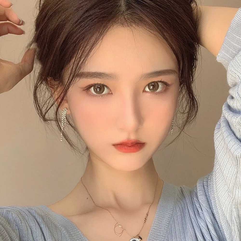 2021最新女生头像