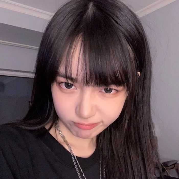 梦幻女生头像真人照片