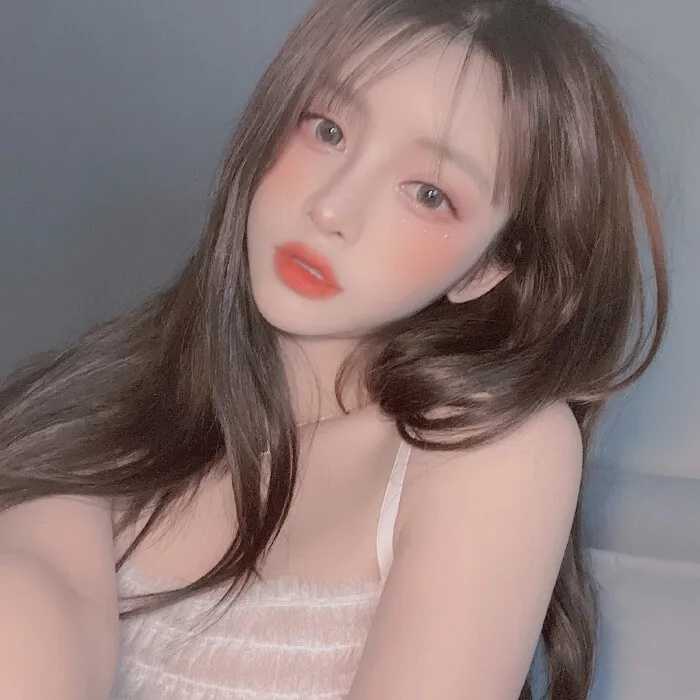 梦幻女生头像真人照片