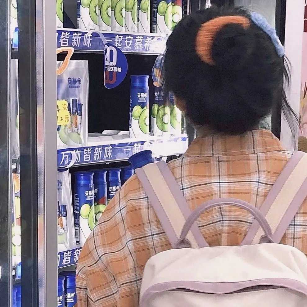 微信简约女生个性网图