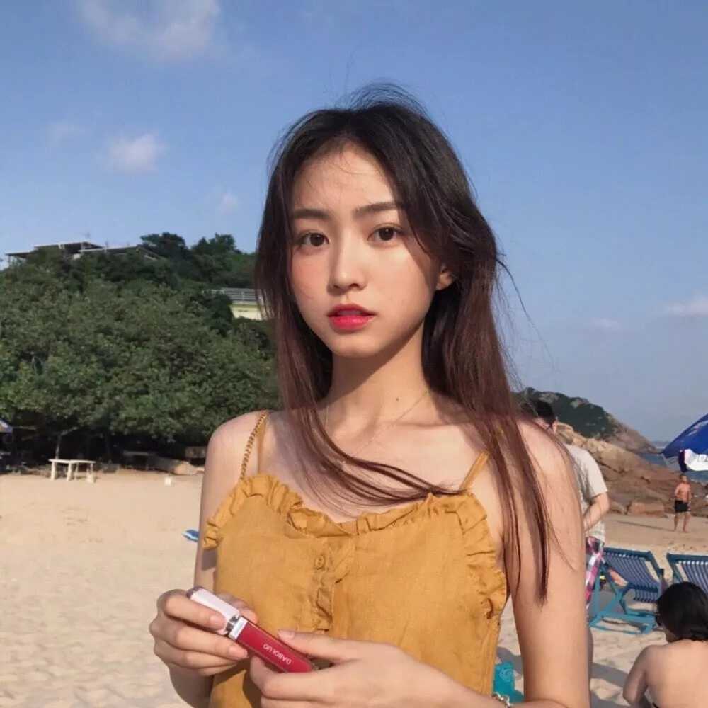橙色系女生头像