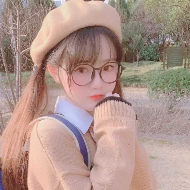 qq头像女生性感头像