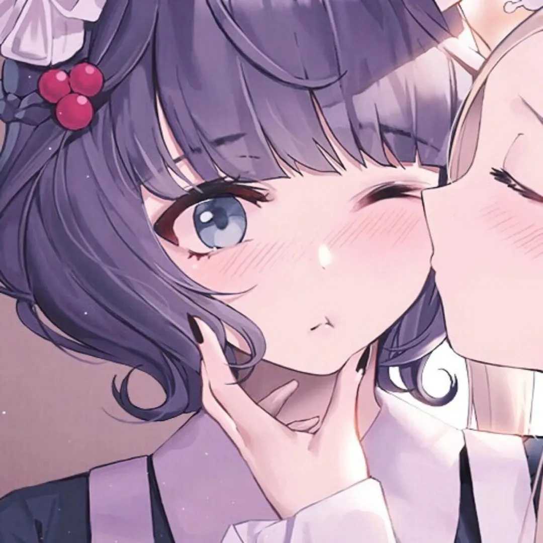 动漫女生百合头像