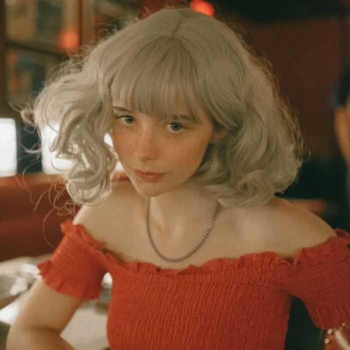 欧美女生头像图片