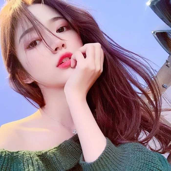 潮流女生头像高清大图