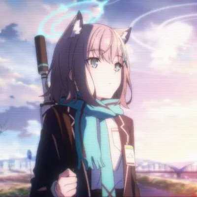 女生动漫头像微笑挑眉