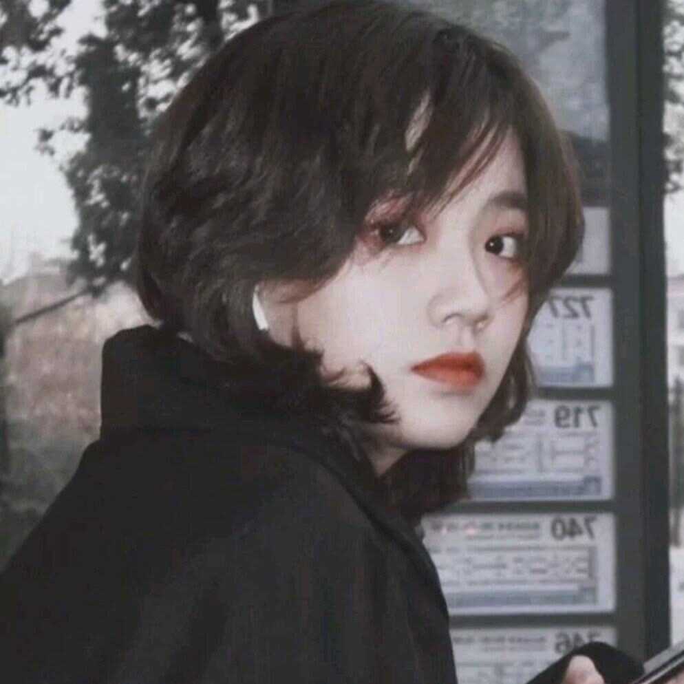 短发女生头像(36p)