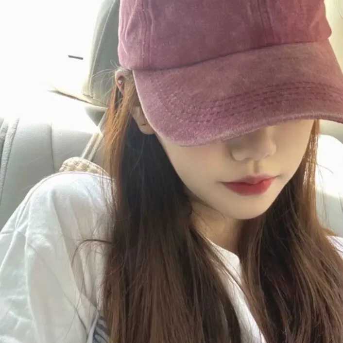 戴帽子女生头像(36p)