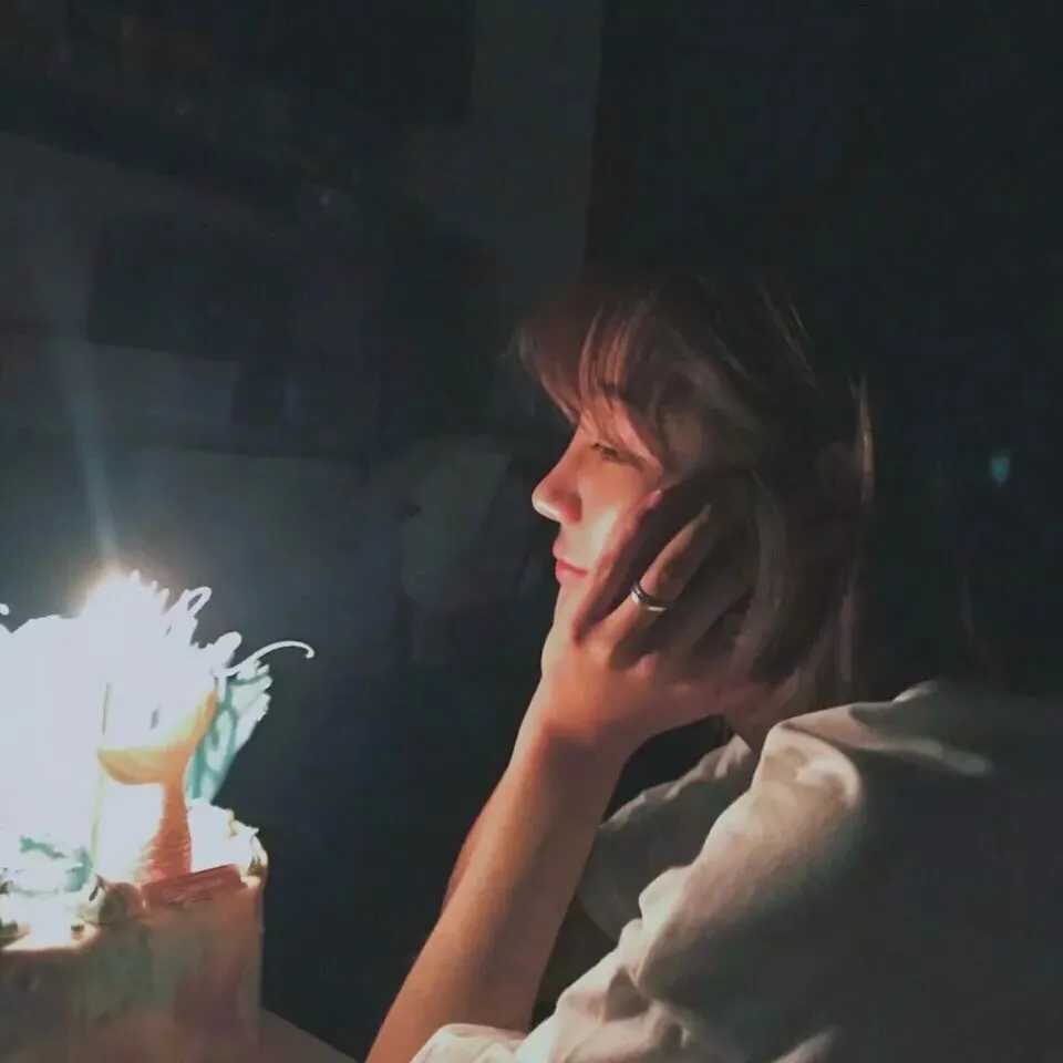 女生优雅软萌动漫头像