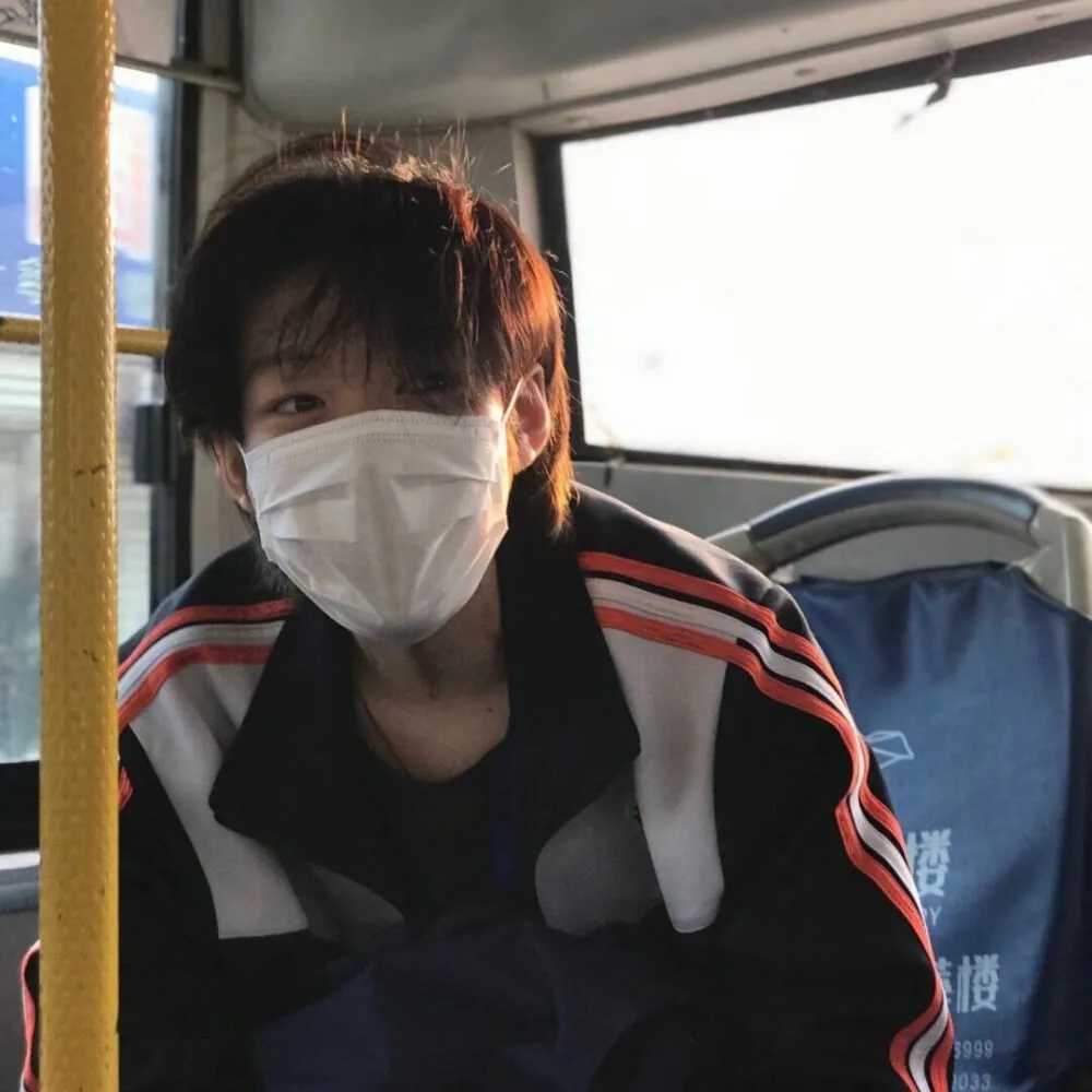 适合永久做头像的图片（真人男生篇）