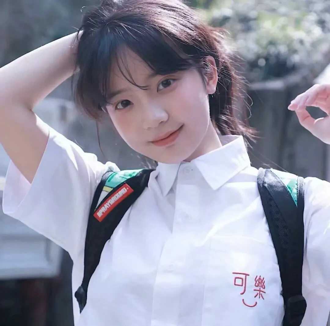 qq小清新闺蜜头像