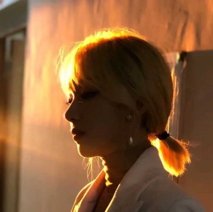 网图女生头像甜美 搞怪女生