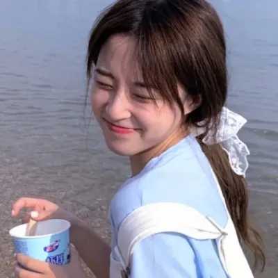 稀少的优质女生头像