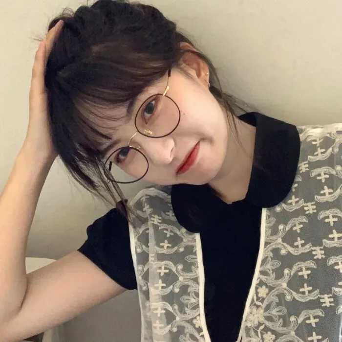 女生头像抖音同款