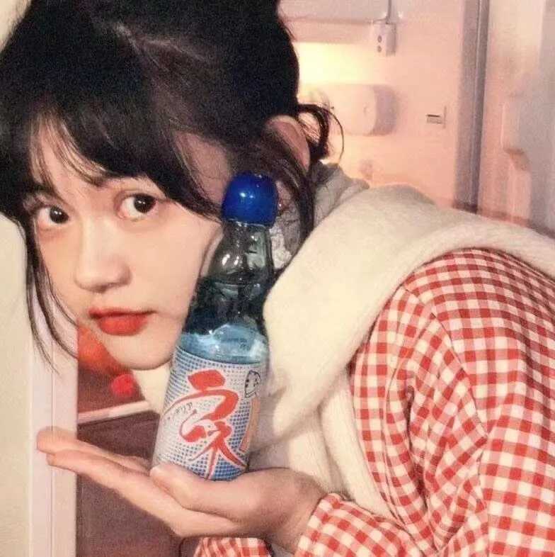 纯洁无暇的小姐姐头像