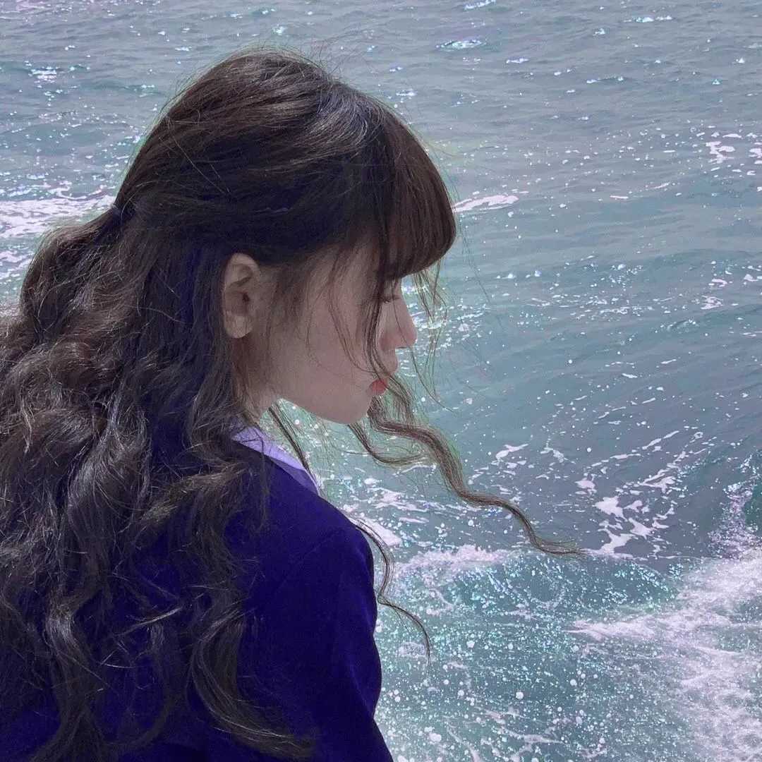 女生头像：夏日头像