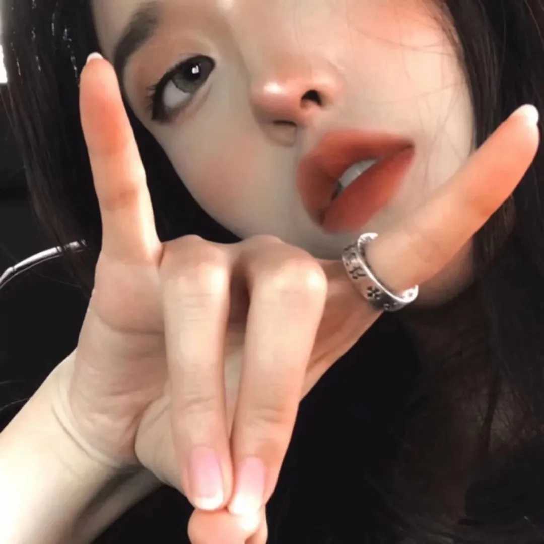 女生头像图片高冷 12张