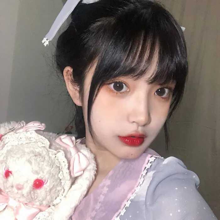 女生简单小清新头像