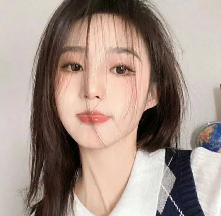 ins冷淡女生头像