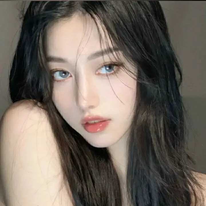 ins冷淡女生头像