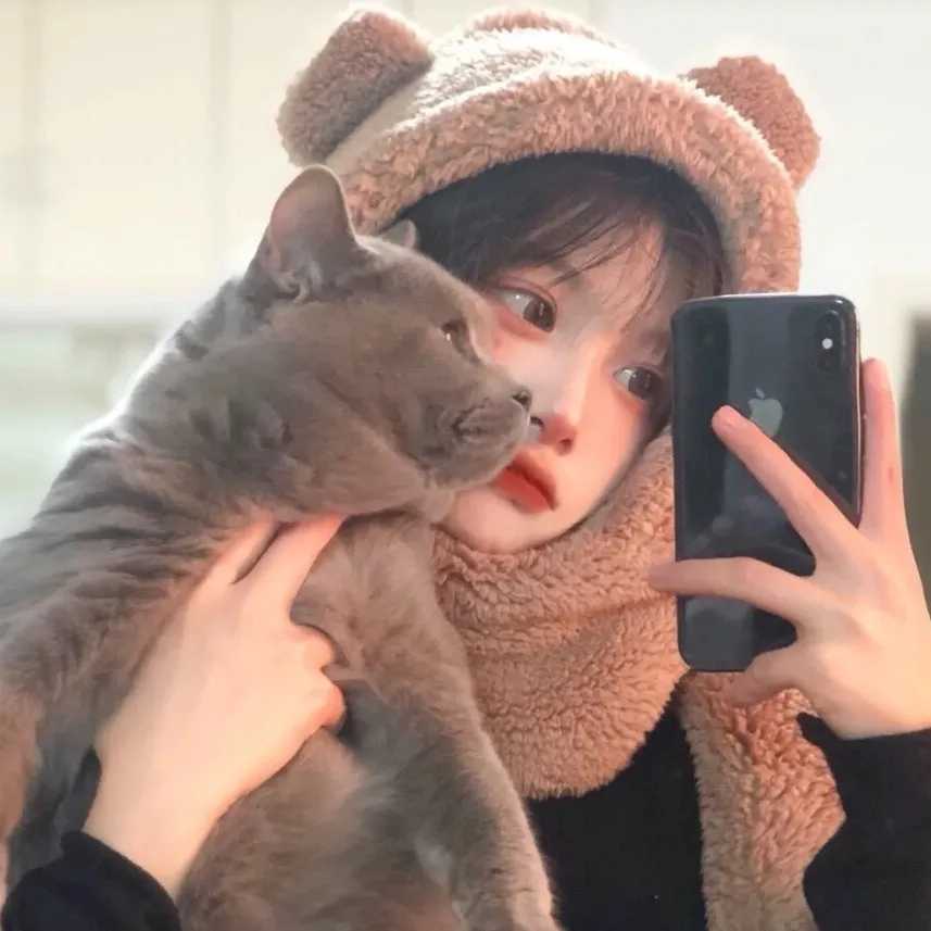 女生头像：纯欲系天花板