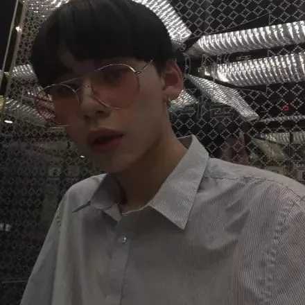 头像男生霸气冷酷