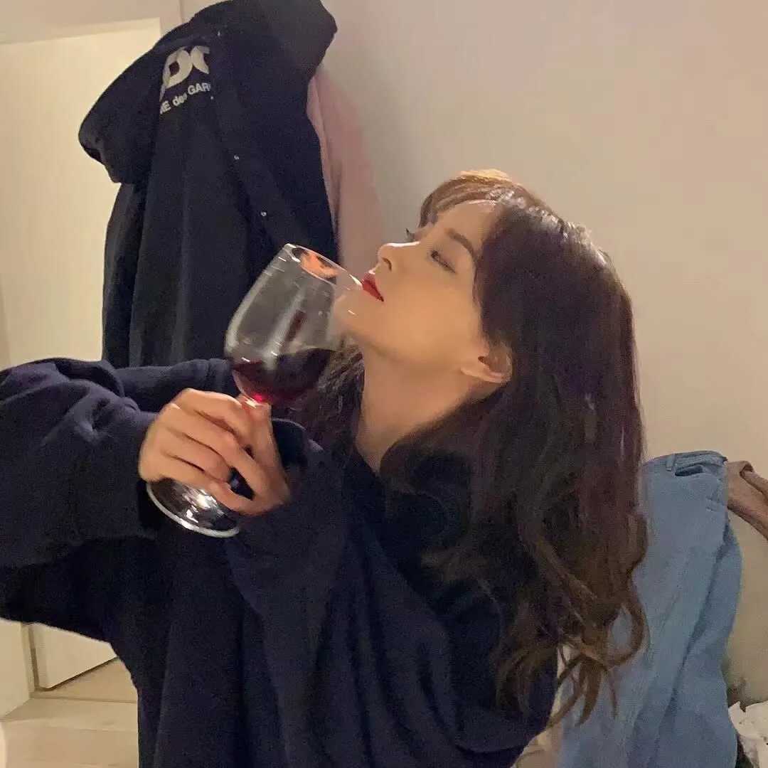 唯美复古森系女生头像