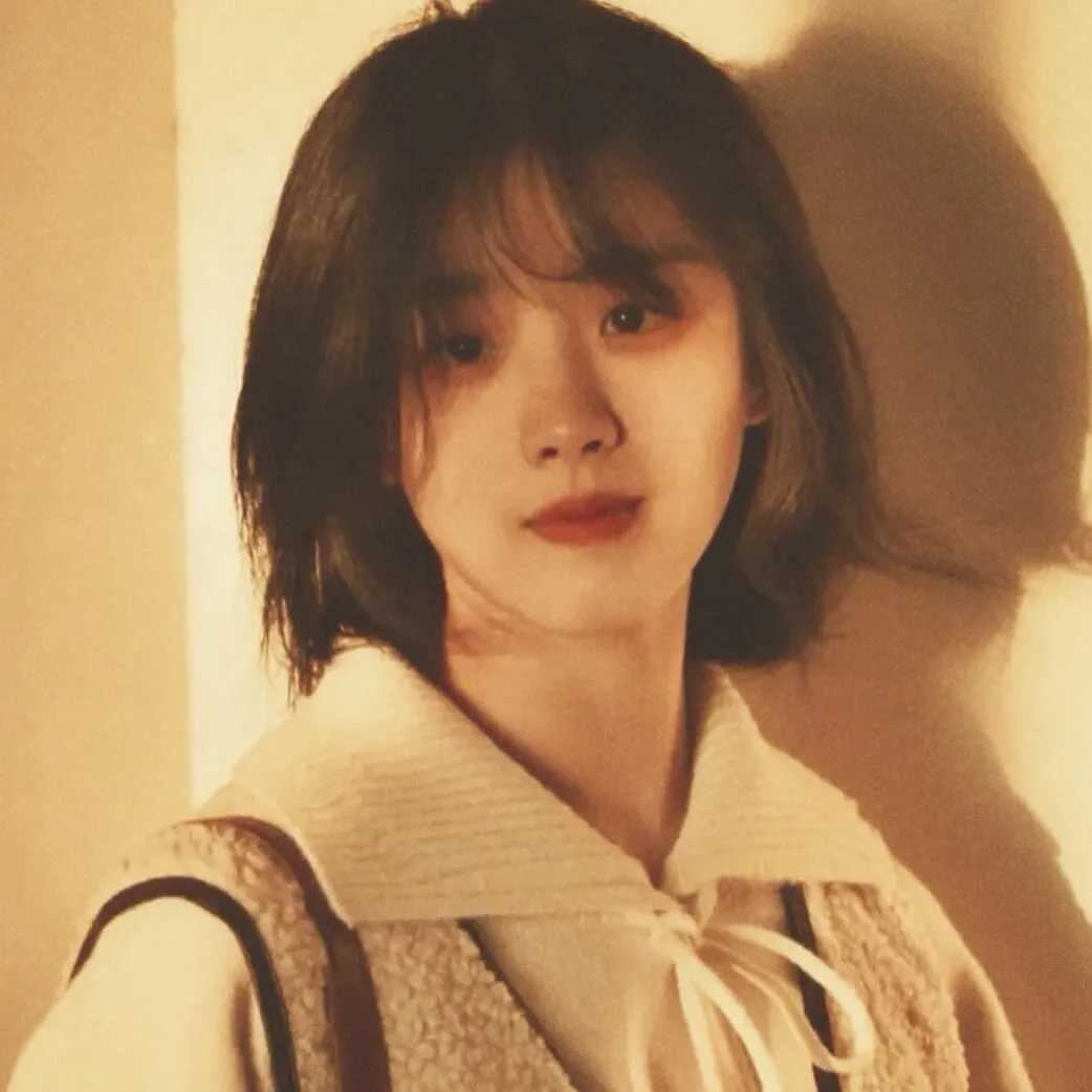 唯美复古森系女生头像