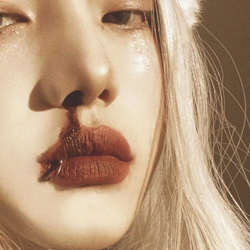 唯美复古森系女生头像