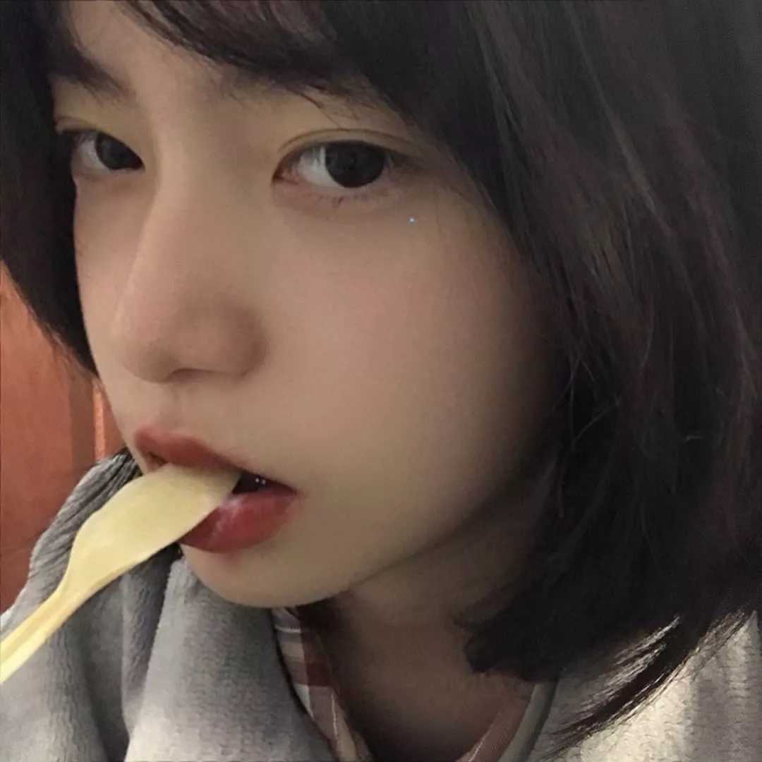 干饭人女生可爱头像