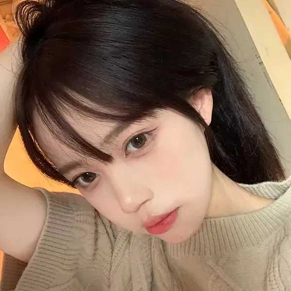 真人萌妹子头像小清新