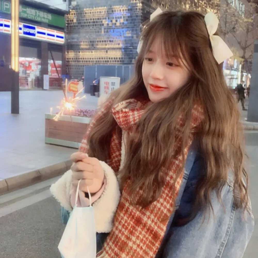 真人萌妹子头像小清新